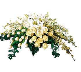 The FTD� Majestic� Casket Spray